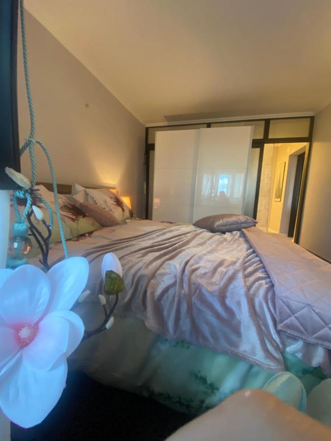 Victoriei Deluxe Suites บูคาเรสต์ ภายนอก รูปภาพ
