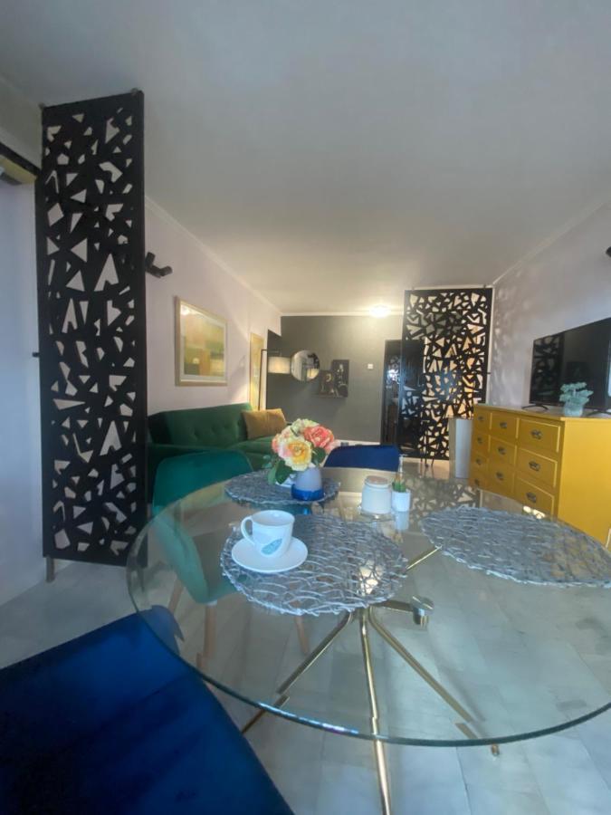 Victoriei Deluxe Suites บูคาเรสต์ ภายนอก รูปภาพ