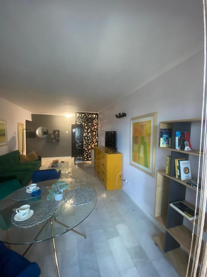 Victoriei Deluxe Suites บูคาเรสต์ ภายนอก รูปภาพ