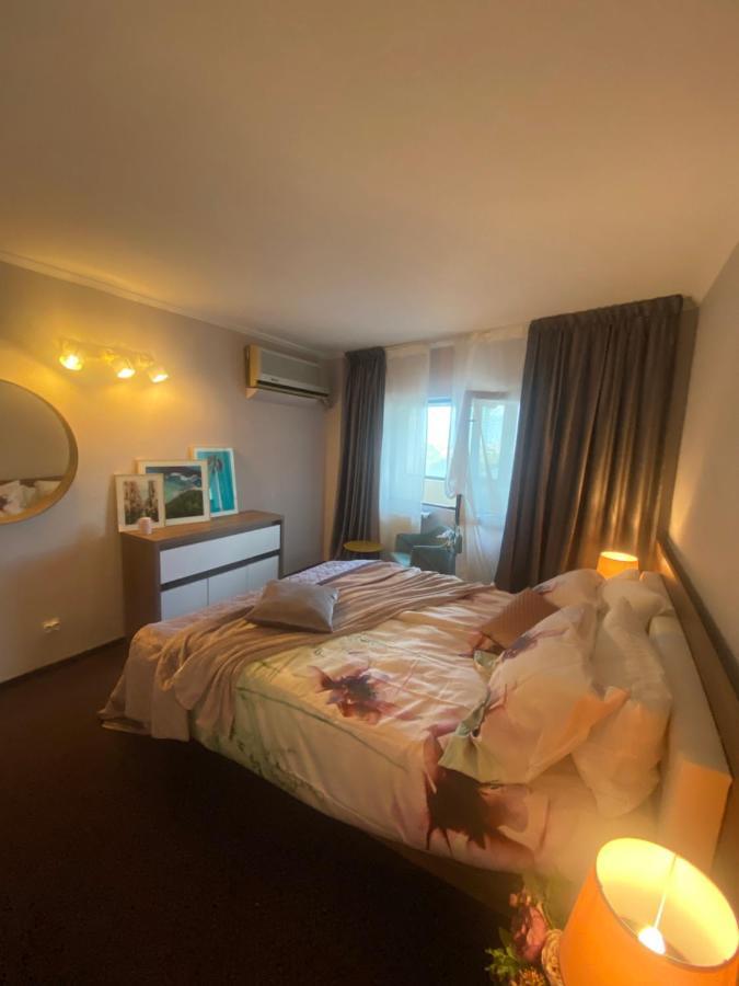 Victoriei Deluxe Suites บูคาเรสต์ ภายนอก รูปภาพ
