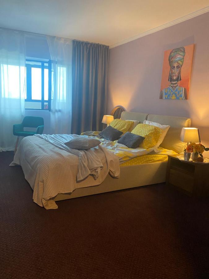 Victoriei Deluxe Suites บูคาเรสต์ ภายนอก รูปภาพ