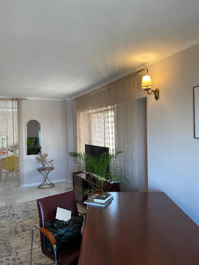 Victoriei Deluxe Suites บูคาเรสต์ ภายนอก รูปภาพ